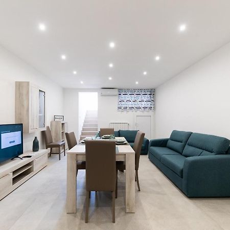 Plume Apartment By Wonderful Italy Bari Dış mekan fotoğraf