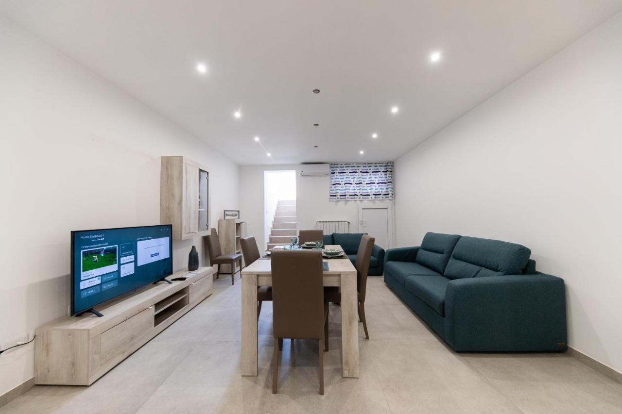 Plume Apartment By Wonderful Italy Bari Dış mekan fotoğraf